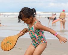 Mil pulseirinhas de identificação foram distribuídas por dia no Litoral desde o início do verão