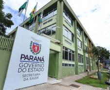Saúde abre processo seletivo para contratação de 341 profissionais em todo o Paraná