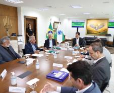 O governador Carlos Massa Ratinho Junior e o diretor presidente da Paranaprevidência, Felipe Vidigal, assinaram o termo de concessão da Certificação Institucional do nível III do programa federal nesta terça-feira (12).