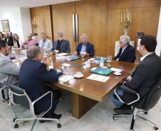 O governador Carlos Massa Ratinho Junior e o diretor presidente da Paranaprevidência, Felipe Vidigal, assinaram o termo de concessão da Certificação Institucional do nível III do programa federal nesta terça-feira (12).