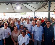 O governador Carlos Massa Ratinho Junior inaugura a Escola de Educação Especial de Nova Laranjeiras, na região Centro-Sul do Paraná.