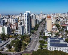 Campo Mourão, 22 de setembro de 2023 - Drone da cidade de Campo Mourão, localizada na região centro-ocidental do Paraná.