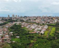 Campo Mourão, 22 de setembro de 2023 - Drone da cidade de Campo Mourão, localizada na região centro-ocidental do Paraná.