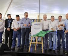 O governador em exercício Darci Piana participou nesta sexta-feira (10) da inauguração do Residencial Maragogi, em Maringá. O empreendimento da P3 Engenharia conta com 200 apartamentos, dos quais 138 contaram com aportes do Governo do Estado para subsídio do valor de entrada às famílias compradoras por meio do programa Casa Fácil Paraná