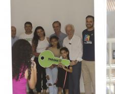 O governador em exercício Darci Piana participou nesta sexta-feira (10) da inauguração do Residencial Maragogi, em Maringá. O empreendimento da P3 Engenharia conta com 200 apartamentos, dos quais 138 contaram com aportes do Governo do Estado para subsídio do valor de entrada às famílias compradoras por meio do programa Casa Fácil Paraná