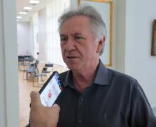 Um grupo de senhoras assistidas pelo Asilo São Vicente de Paulo, do bairro Juvevê, em Curitiba, foi homenageado nesta segunda-feira (13) no Palácio Iguaçu pelo Dia das Mães, comemorado no último domingo (12).