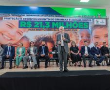 O governador em exercício Darci Piana assina nesta terca-feira (14), repasse de R$ 20.588.583,90 do Fundo Estadual para Infância e Adolescência - FIA/PR para 259 Organizações da Sociedade Civil.
