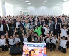 O governador em exercício Darci Piana assina nesta terca-feira (14), repasse de R$ 20.588.583,90 do Fundo Estadual para Infância e Adolescência - FIA/PR para 259 Organizações da Sociedade Civil.