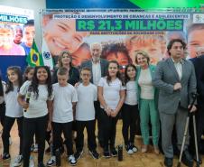 O governador em exercício Darci Piana assina nesta terca-feira (14), repasse de R$ 20.588.583,90 do Fundo Estadual para Infância e Adolescência - FIA/PR para 259 Organizações da Sociedade Civil.