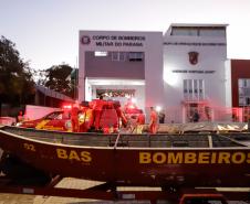 Atendendo a determinação do governador Carlos Massa Ratinho Junior, o Estado enviou nesta quarta-feira (1º) uma equipe do Corpo de Bombeiros Militar do Paraná (CBMPR) para auxiliar o Rio Grande do Sul em meio à calamidade causada pelas chuvas