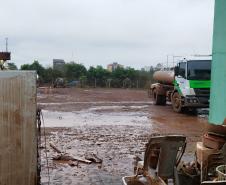 Mais 30 caminhões-pipa do IAT vão se juntar ao comboio de apoio às vítimas das chuvas no RS