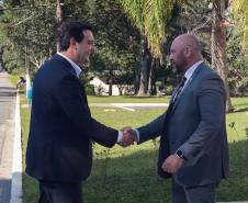 O governador Carlos Massa Ratinho Junior entregou nesta segunda-feira (3) 39 novos veículos para reforçar os trabalhos do Corpo de Bombeiros do Paraná.