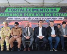 O governador Carlos Massa Ratinho Junior entregou nesta segunda-feira (3) 39 novos veículos para reforçar os trabalhos do Corpo de Bombeiros do Paraná.