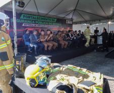 O governador Carlos Massa Ratinho Junior entregou nesta segunda-feira (3) 39 novos veículos para reforçar os trabalhos do Corpo de Bombeiros do Paraná.