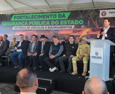 O governador Carlos Massa Ratinho Junior entregou nesta segunda-feira (3) 39 novos veículos para reforçar os trabalhos do Corpo de Bombeiros do Paraná.