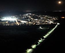 Pela primeira vez, mais de 50% das luminárias dos municípios paranaenses são LED