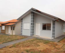 Darci Piana entrega residencial com 120 casas a famílias de Nova Londrina