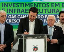 Curitiba, 24 de junho de 2024 - Governador Carlos Massa Ratinho Junior anunciou investimentos de R$ 505 milhões em energia e infraestrutura de gás canalizado para acelarar o crescimento do Paraná.