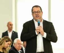 Curitiba, 24 de junho de 2024 - Governador Carlos Massa Ratinho Junior anunciou investimentos de R$ 505 milhões em energia e infraestrutura de gás canalizado para acelarar o crescimento do Paraná.