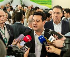 Curitiba, 24 de junho de 2024 - Governador Carlos Massa Ratinho Junior anunciou investimentos de R$ 505 milhões em energia e infraestrutura de gás canalizado para acelarar o crescimento do Paraná.
