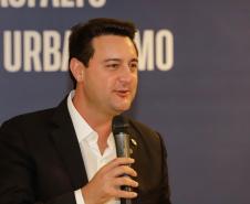 Curitiba, 17 de junho de 2024 - O governador Carlos Massa Ratinho Jr., anuncia a liberação de verbas para pavimentação, restauração de praça e obras de saneamento em Curitiba.