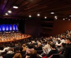 Agenda cultural: Sandra Sá, Magal, Blindagem e mostras no MON movimentam a semana