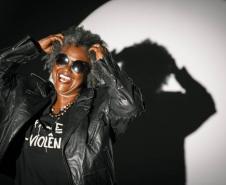 Agenda cultural: Sandra Sá, Magal, Blindagem e mostras no MON movimentam a semana