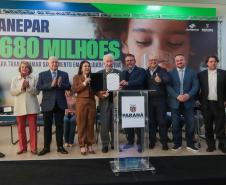 O governador em exercício Darci Piana e o presidente da Sanepar, Wilson Bley, anunciam nesta terça-feira (02) um pacote de investimento em saneamento rural e urbano e distribuição de água, além da conclusão de obras emblemáticas do setor.