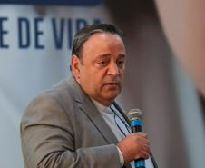 O governador em exercício Darci Piana e o presidente da Sanepar, Wilson Bley, anunciam nesta terça-feira (02) um pacote de investimento em saneamento rural e urbano e distribuição de água, além da conclusão de obras emblemáticas do setor.