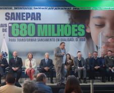 O governador em exercício Darci Piana e o presidente da Sanepar, Wilson Bley, anunciam nesta terça-feira (02) um pacote de investimento em saneamento rural e urbano e distribuição de água, além da conclusão de obras emblemáticas do setor.