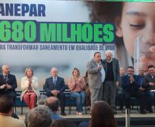 O governador em exercício Darci Piana e o presidente da Sanepar, Wilson Bley, anunciam nesta terça-feira (02) um pacote de investimento em saneamento rural e urbano e distribuição de água, além da conclusão de obras emblemáticas do setor.
