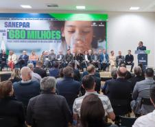 O governador em exercício Darci Piana e o presidente da Sanepar, Wilson Bley, anunciam nesta terça-feira (02) um pacote de investimento em saneamento rural e urbano e distribuição de água, além da conclusão de obras emblemáticas do setor.