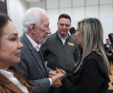 O governador em exercício Darci Piana e o presidente da Sanepar, Wilson Bley, anunciam nesta terça-feira (02) um pacote de investimento em saneamento rural e urbano e distribuição de água, além da conclusão de obras emblemáticas do setor.