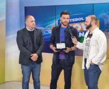 Piana destaca sucesso da 2ª divisão do Paranaense na TV Paraná Turismo em premiação
