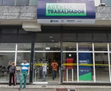 Curitiba, 12 de dezembro de 2022 - Agência do Trabalhador, localizado no centro da capital paranaense. 