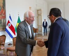 O vice-governador Darci Piana recebe nesta terca-feira (20), o embaixador da Costa Rica, Norman Lizano no Palacio Iguacu.