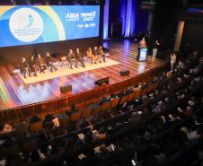 O Governo do Estado, por meio da Secretaria da Inovação, Modernização e Transformação Digital (SEI), apresentou nesta terça-feira (13) novidades voltadas à inovação: a criação de um novo hub para Govtechs e um acordo de colaboração com a Agência Brasileira de Desenvolvimento Industrial (ABDI), do governo federal, que dará apoio técnico especializado para futuras contratações do Estado em Pesquisa e Desenvolvimento (P&D).
