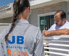 Copel visita consumidores para cadastro de fatura digital