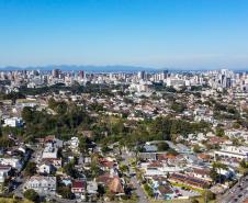 Repasses constitucionais do Estado crescem 27,3% em julho Na foto, Drone da cidade de Cascavel, localizada na região oeste do Paraná.