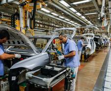 Paraná teve maior crescimento da atividade econômica do Sul e Sudeste em junho