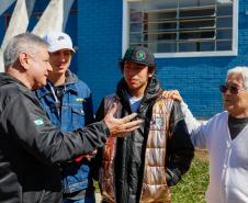 Bronze em Paris, Japinha ganha o carinho dos pequenos skatistas no Ginásio do Tarumã