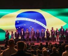 O governador Carlos Massa Ratinho Junior defendeu que o Paraná continue a explorar as suas potencialidades como um dos grandes produtores de alimento em escala global para continuar a promover o desenvolvimento socioeconômico do Estado.