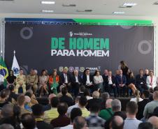 Governador lança projeto de conscientização masculina para combater violência contra a mulher