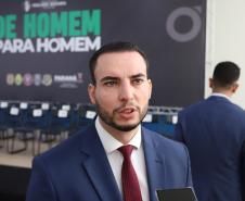 Governador lança projeto de conscientização masculina para combater violência contra a mulher
