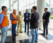 O governador Carlos Massa Ratinho Junior anunciou nesta terça-feira (10) investimento de R$ 21 milhões para ações de combate a incêndios florestais no Paraná.