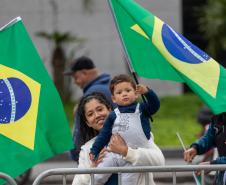 TV Paraná Turismo transmite ao vivo desfile de 7 de Setembro neste sábado
