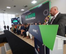 Governador lança projeto de conscientização masculina para combater violência contra a mulher