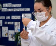 Força-tarefa de vacinação nas escolas é concluída com 292,6 mil doses aplicadas