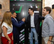 Ponta Grossa, 12 de setembro de 2024 - O governador Carlos Massa Ratinho Junior visita a fábrica da Heineken.