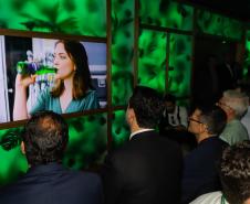 Ponta Grossa, 12 de setembro de 2024 - O governador Carlos Massa Ratinho Junior visita a fábrica da Heineken.
